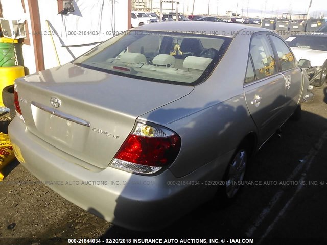 4T1BE32K05U408763 - 2005 TOYOTA CAMRY LE/XLE/SE 银色 照片 4