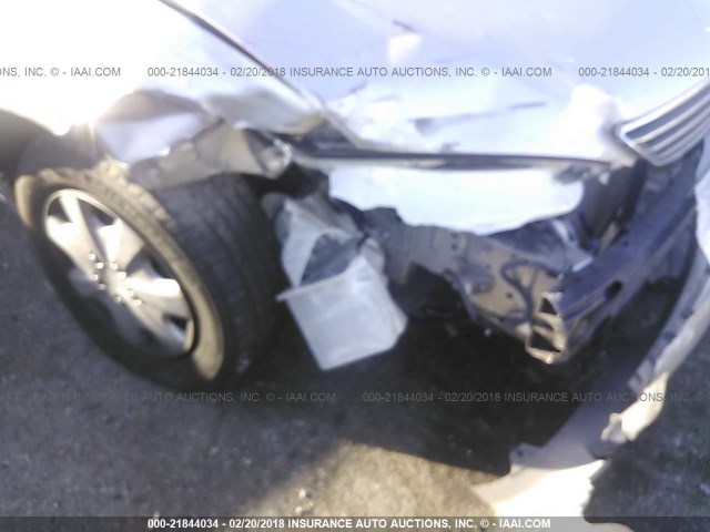 4T1BE32K05U408763 - 2005 TOYOTA CAMRY LE/XLE/SE 银色 照片 6