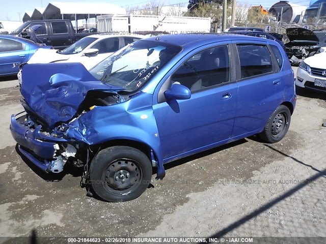 KL1TD66617B735043 - 2007 CHEVROLET AVEO LS BLUE photo 2