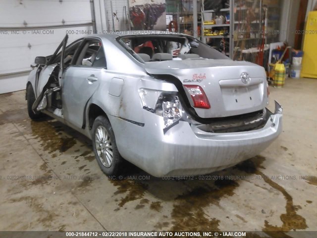 JTNBE46K773044916 - 2007 TOYOTA CAMRY NEW GENERAT CE/LE/XLE/SE SILVER photo 3