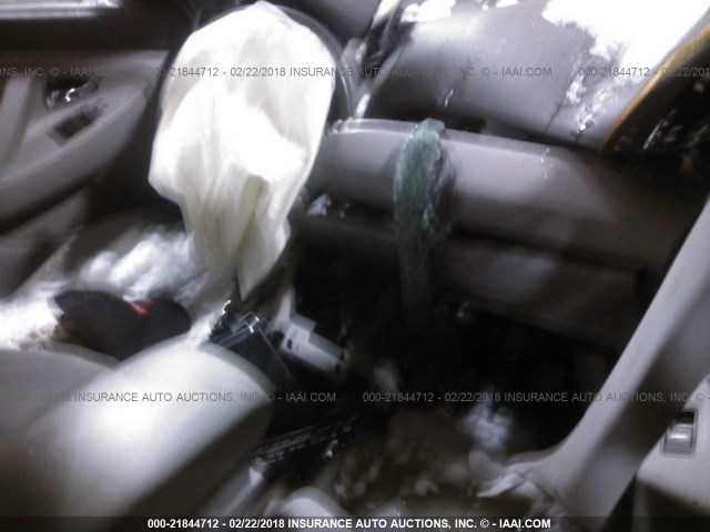 JTNBE46K773044916 - 2007 TOYOTA CAMRY NEW GENERAT CE/LE/XLE/SE SILVER photo 5