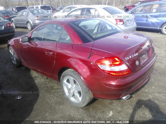 WDBWK54F86F102229 - 2006 MERCEDES-BENZ SLK 280 RED photo 3