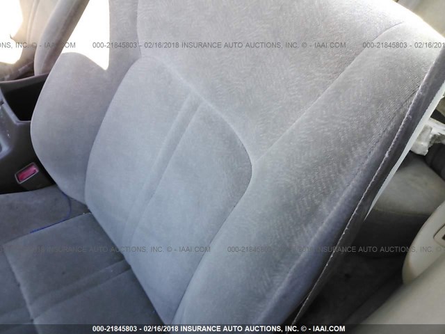 JT2BG28K9X0332320 - 1999 TOYOTA CAMRY LE/XLE WHITE photo 8