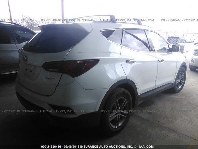 5NMZU3LB5HH039608 - 2017 HYUNDAI SANTA FE SPORT  WHITE photo 4