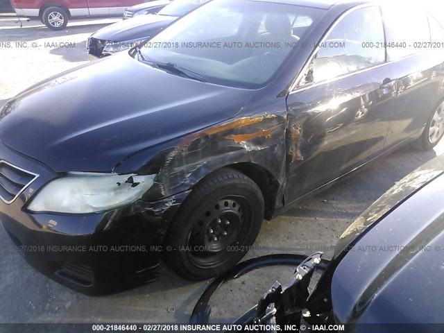 4T4BF3EK8AR008670 - 2010 TOYOTA CAMRY SE/LE/XLE BLACK photo 6