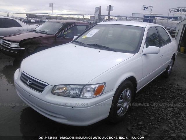 JT2BG22K410604692 - 2001 TOYOTA CAMRY CE/LE/XLE 白色 照片 2
