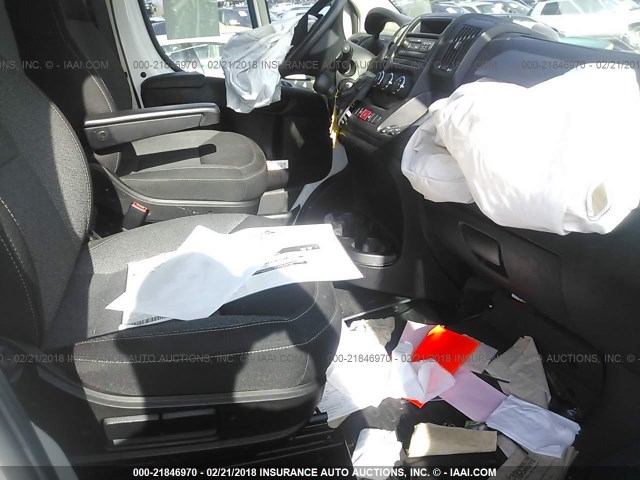 3C6TRVCG5EE109858 - 2014 RAM PROMASTER 2500 2500 HIGH WHITE photo 5