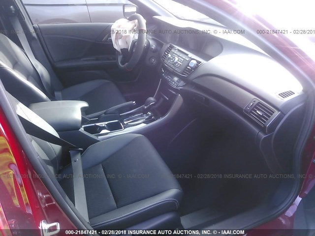 1HGCR2F55HA279437 - 2017 HONDA ACCORD SPORT 红色 照片 5