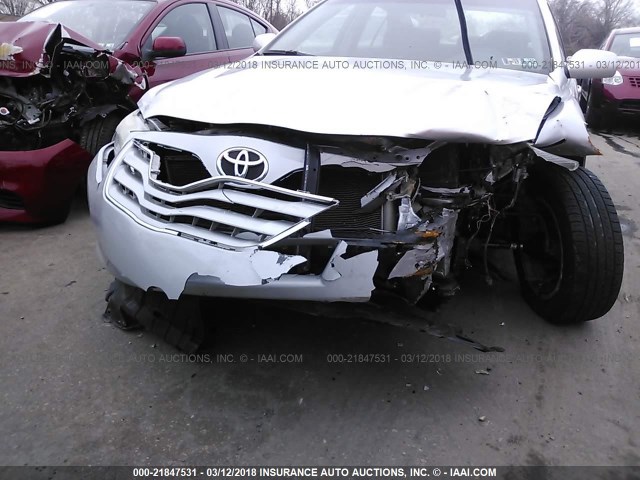 4T1BK3EK8BU626403 - 2011 TOYOTA CAMRY SE/LE/XLE 灰色 照片 6