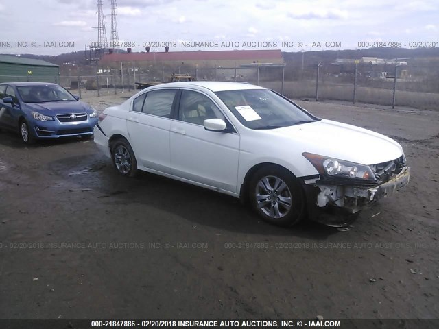 1HGCP2F61CA042807 - 2012 HONDA ACCORD SE WHITE photo 1