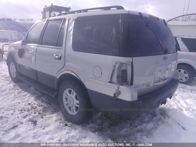 1FMPU16535LB11882 - 2005 FORD EXPEDITION XLT 银色 照片 3