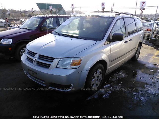 1D8HN44H88B175996 - 2008 DODGE GRAND CARAVAN SE SILVER photo 2