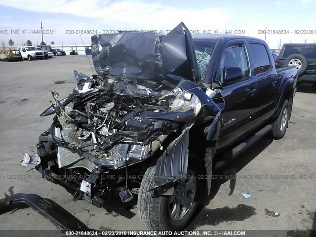 5TFJU4GN1FX068955 - 2015 TOYOTA TACOMA DOUBLE CAB PRERUNNER GRAY photo 2