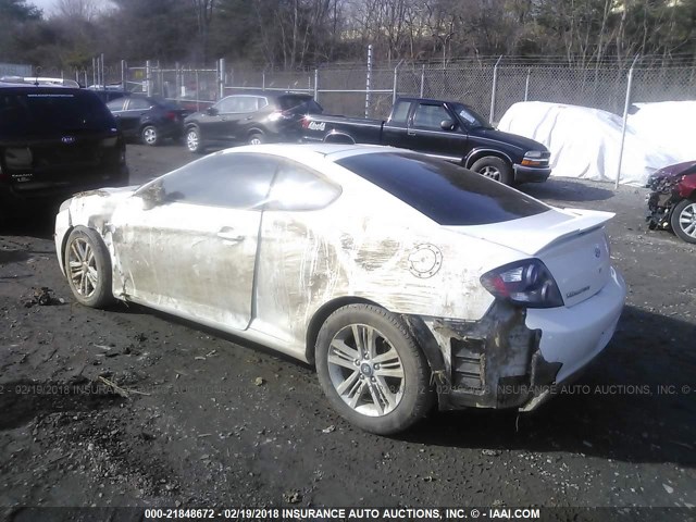 KMHHM66D57U257996 - 2007 HYUNDAI TIBURON GS WHITE photo 3