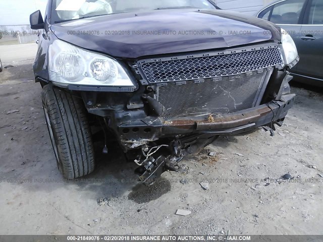 1GNLREED0AS153390 - 2010 CHEVROLET TRAVERSE LS MAROON photo 6