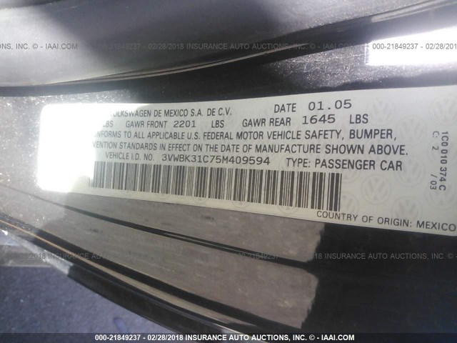 3VWBK31C75M409594 - 2005 VOLKSWAGEN NEW BEETLE GL 黑色 照片 9