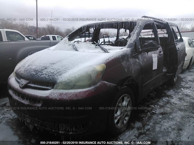 5TDBA23C94S003389 - 2004 TOYOTA SIENNA LE MAROON photo 2