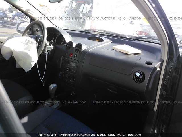 KL1TD66607B792320 - 2007 CHEVROLET AVEO LS BLACK photo 5