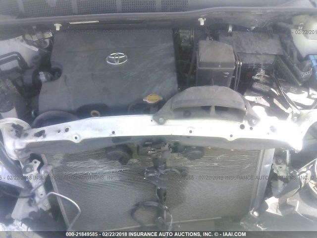 5TDKK3DC4FS599225 - 2015 TOYOTA SIENNA LE WHITE photo 10