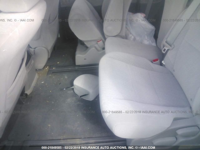 5TDKK3DC4FS599225 - 2015 TOYOTA SIENNA LE WHITE photo 8