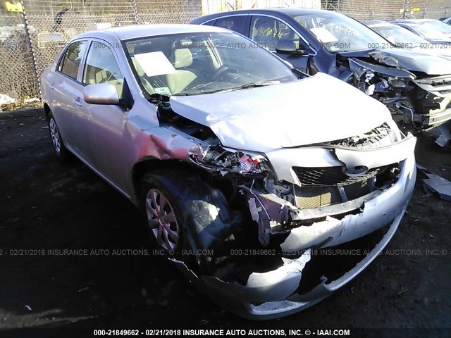 1NXBU4EE1AZ327327 - 2010 TOYOTA COROLLA S/LE/XLE SILVER photo 1