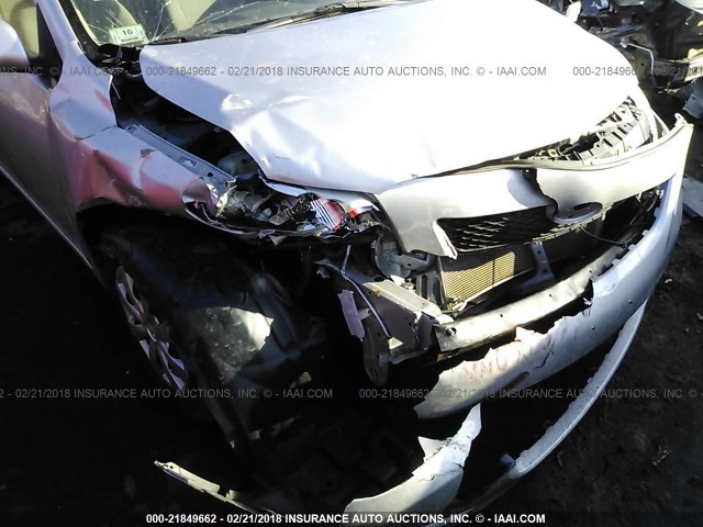 1NXBU4EE1AZ327327 - 2010 TOYOTA COROLLA S/LE/XLE SILVER photo 6