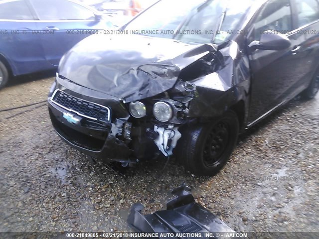 1G1JA5SH5E4211723 - 2014 CHEVROLET SONIC LS 灰色 照片 6