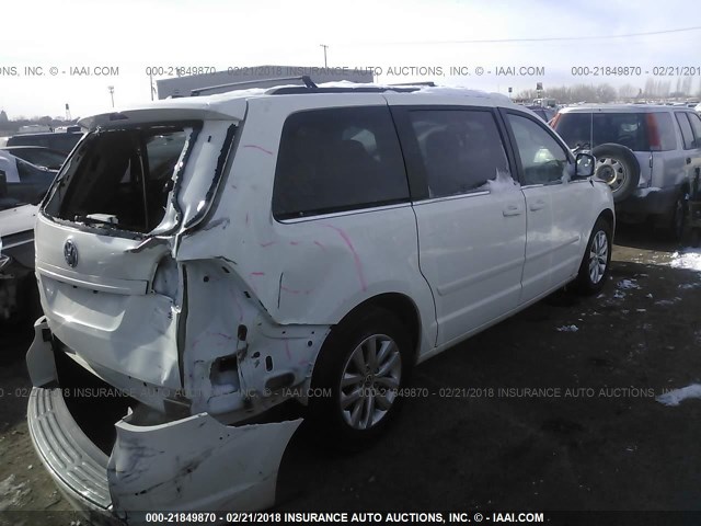 2C4RVABG8CR294332 - 2012 VOLKSWAGEN ROUTAN SE WHITE photo 4