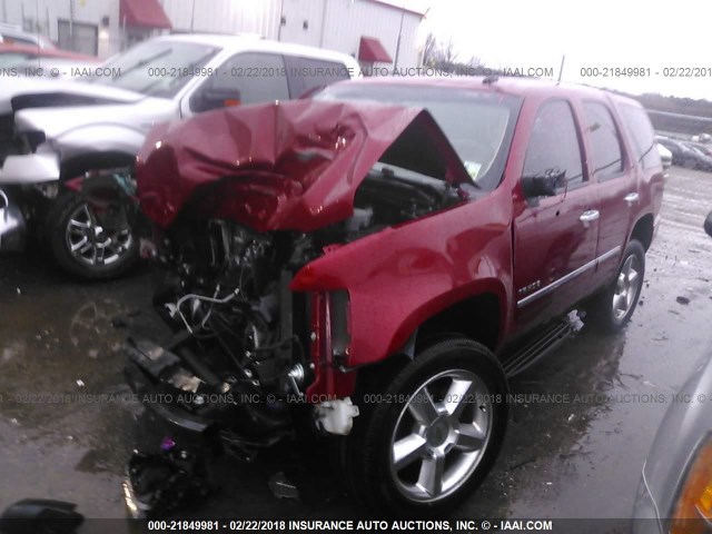 1GNSCCE03ER112621 - 2014 CHEVROLET TAHOE C1500 LTZ MAROON photo 2