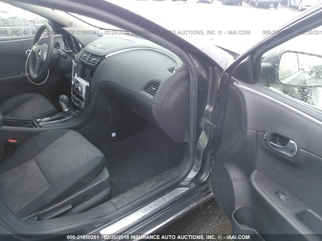 1G1ZC5EB3AF249602 - 2010 CHEVROLET MALIBU 1LT 灰色 照片 5