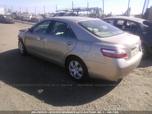 4T1BK46K77U053411 - 2007 TOYOTA CAMRY NEW GENERAT LE/XLE/SE Champagne photo 3