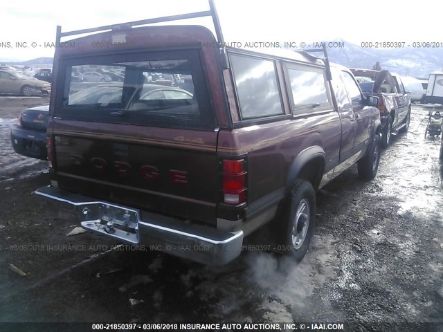 1B7GG23Y4PS243378 - 1993 DODGE DAKOTA MAROON photo 4