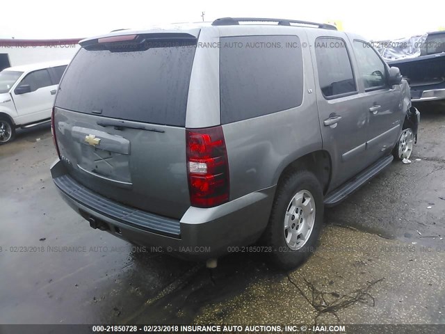 1GNFK13097R168643 - 2007 CHEVROLET TAHOE K1500 GRAY photo 4