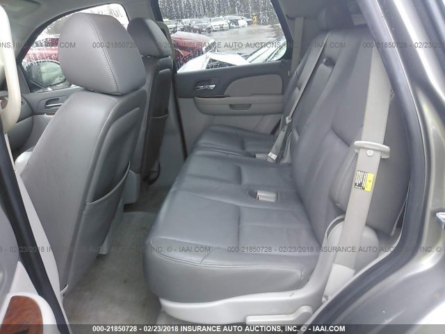 1GNFK13097R168643 - 2007 CHEVROLET TAHOE K1500 GRAY photo 8