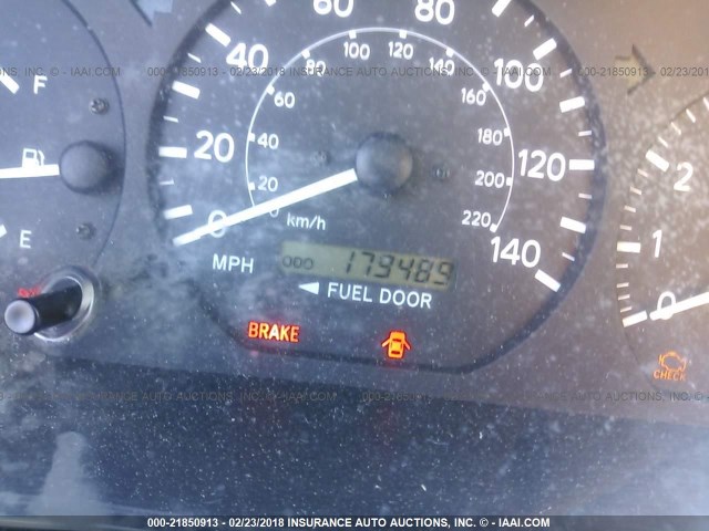 4T1BG22K2YU933848 - 2000 TOYOTA CAMRY CE/LE/XLE 灰色 照片 7