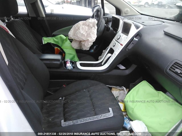 1G1RA6E42CU112176 - 2012 CHEVROLET VOLT თეთრი ფოტო 5