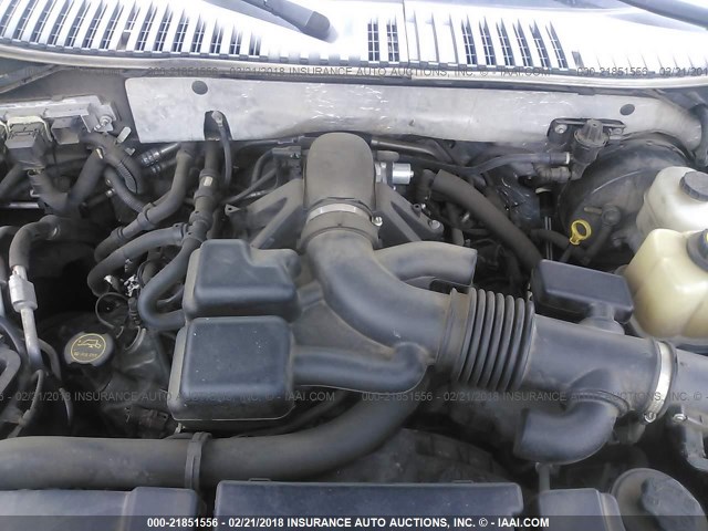 1FMFU15568LA83075 - 2008 FORD EXPEDITION XLT შავი ფოტო 10