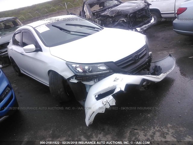 1HGCR2F58DA218013 - 2013 HONDA ACCORD SPORT 白色 照片 1