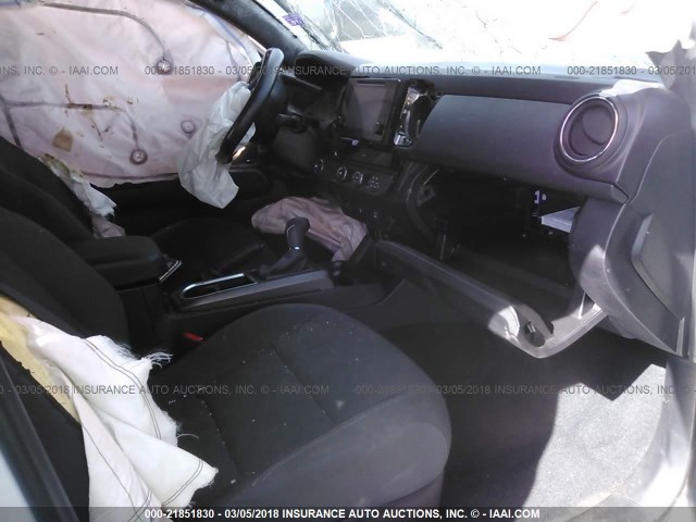 5TFAZ5CN4GX007758 - 2016 TOYOTA TACOMA DBL CAB/SR5/TRD SPORT/OR WHITE photo 5