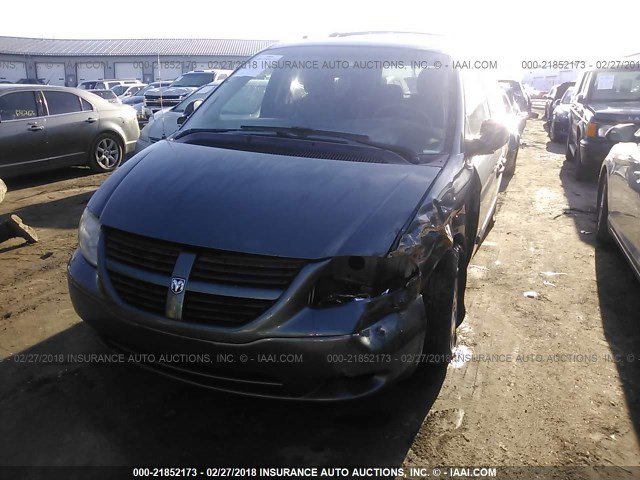 1D4GP24RX6B710263 - 2006 DODGE GRAND CARAVAN SE GRAY photo 2