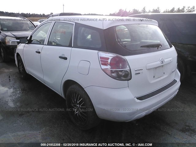 2T1KR32E67C643591 - 2007 TOYOTA COROLLA MATRIX XR WHITE photo 3