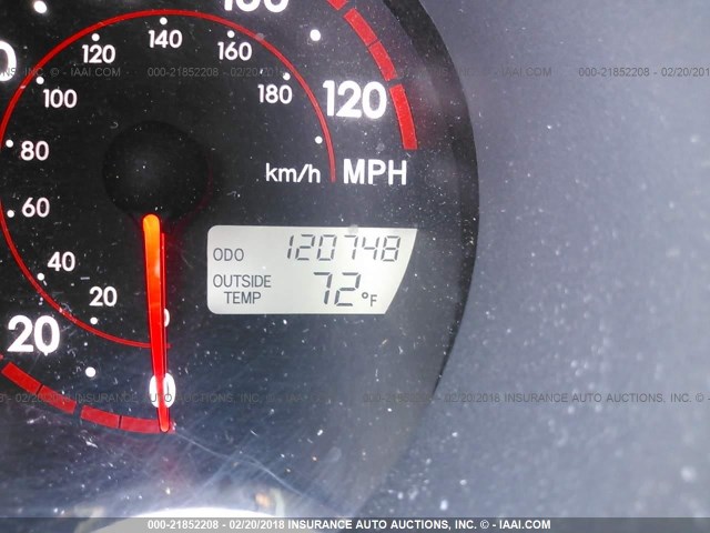 2T1KR32E67C643591 - 2007 TOYOTA COROLLA MATRIX XR WHITE photo 7