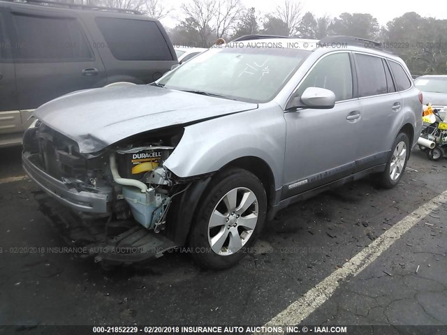 4S4BRBKC7A3385716 - 2010 SUBARU OUTBACK 2.5I LIMITED SILVER photo 2