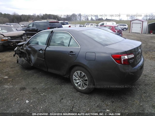 4T4BF1FK3ER357437 - 2014 TOYOTA CAMRY L/SE/LE/XLE 灰色 照片 3