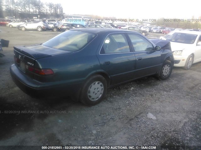 4T1BG22K7WU333789 - 1998 TOYOTA CAMRY CE/LE/XLE 绿色 照片 4