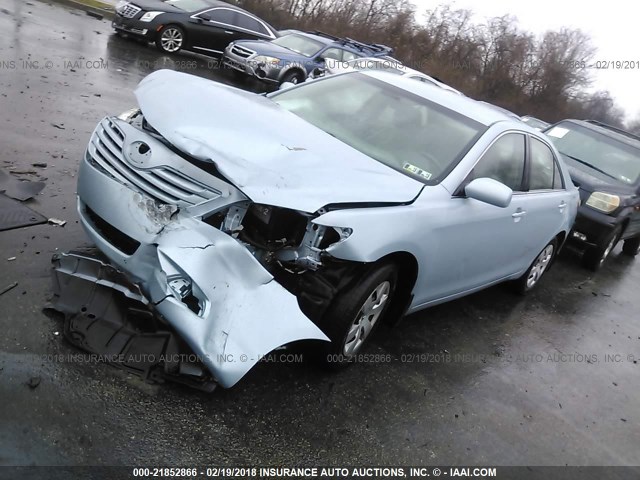 4T1BE46K97U502336 - 2007 TOYOTA CAMRY NEW GENERAT CE/LE/XLE/SE Light Blue photo 2