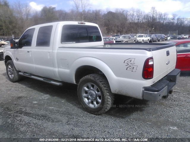 1FT7W2BT6BEC79850 - 2011 FORD F250 SUPER DUTY WHITE photo 3