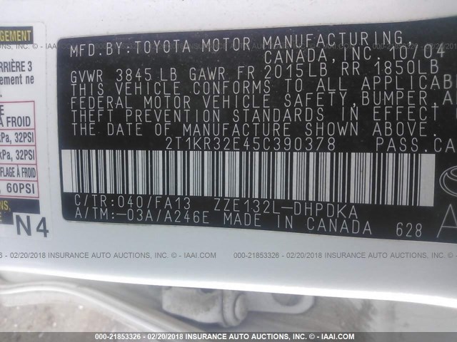 2T1KR32E45C390378 - 2005 TOYOTA COROLLA MATRIX XR WHITE photo 9