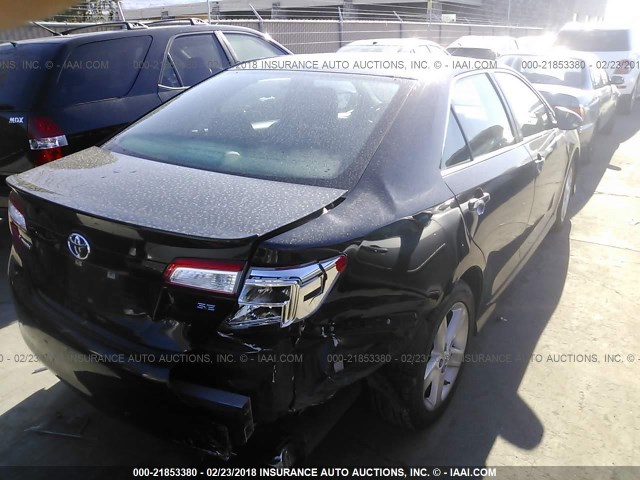 4T1BF1FK8DU228666 - 2013 TOYOTA CAMRY L/SE/LE/XLE 黑色 照片 4