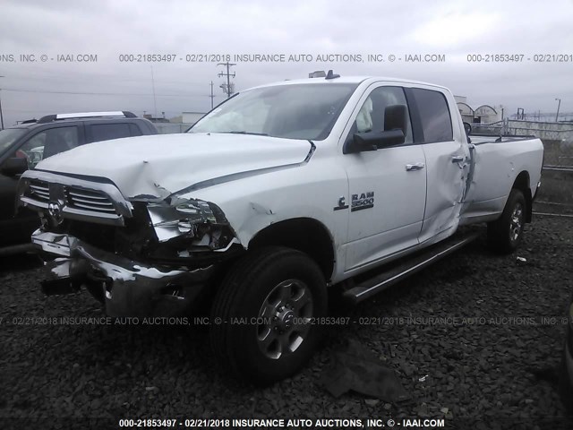 3C63R3HL5HG752102 - 2017 RAM 3500 SLT WHITE photo 2